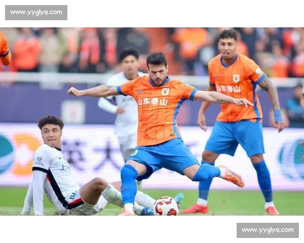 瓦科双响 + 逆转！泰山 3-1 终结海港四连胜